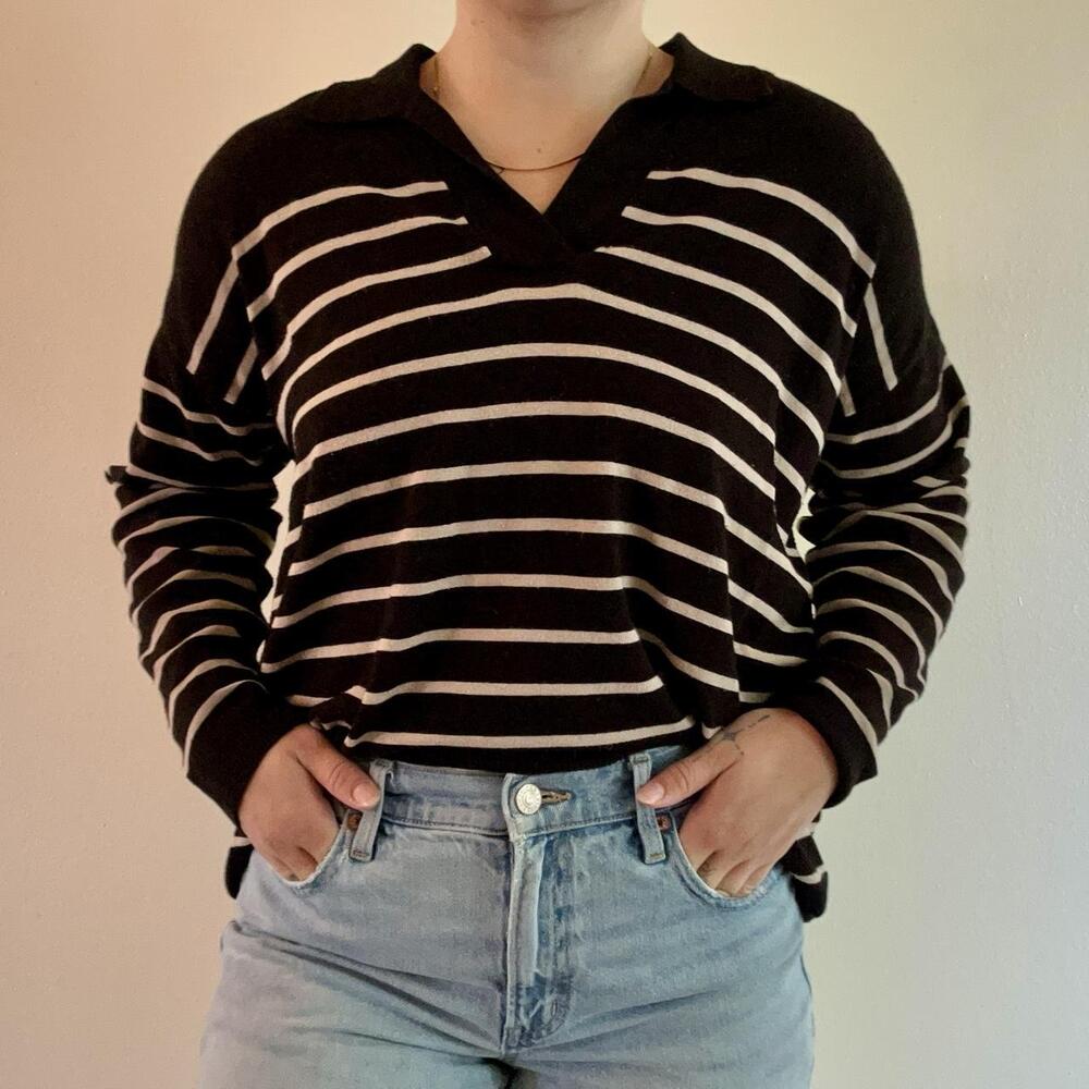 Jones New York Black & White Striped Polo Sweater — L
